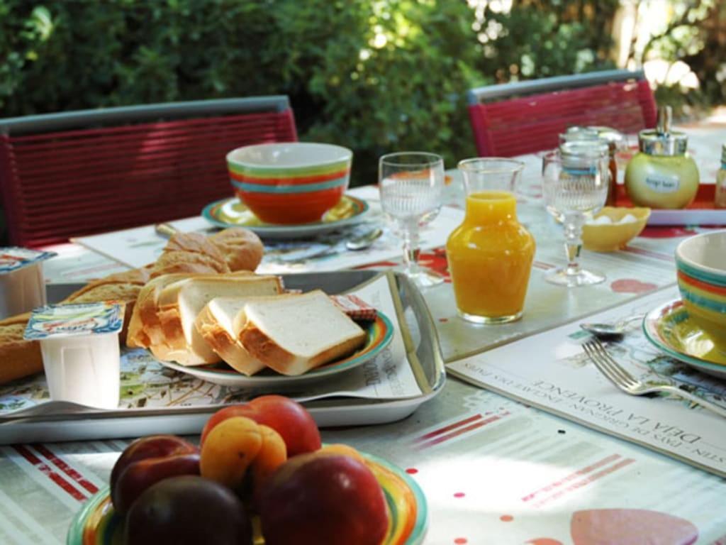 Louminai Bed & Breakfast Donzere Exterior photo